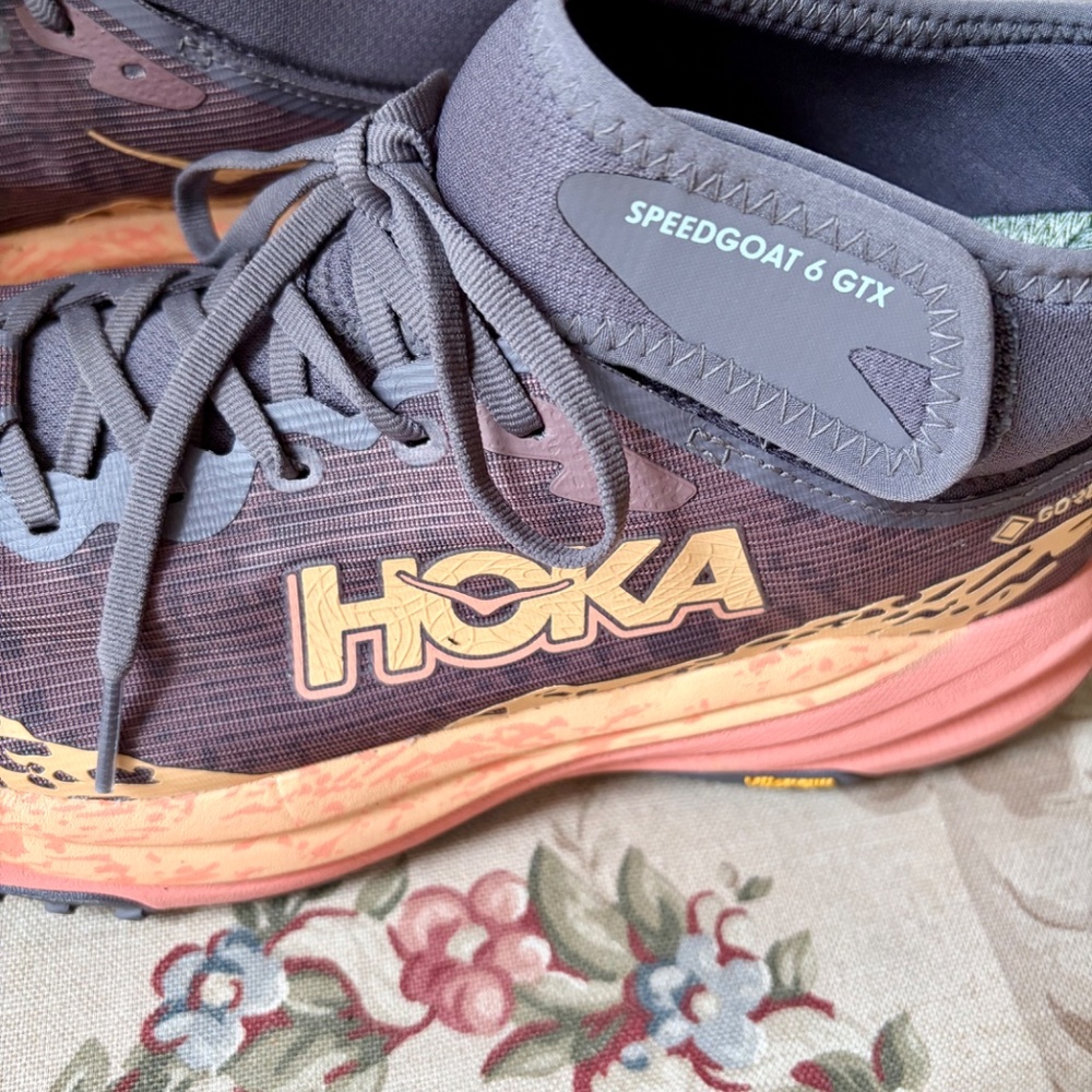 Womens's Hoka Speed Goat 6 Trail Shoes - Size 10 - Picture 2 of 9